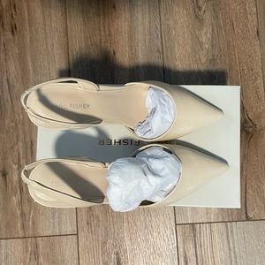 Marc Fisher Women's Hadya Sling Back Pumps Nude 8.5